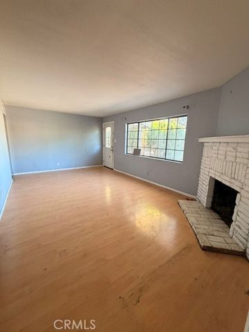 6718 Varna Avenue, Valley Glen, CA 91401