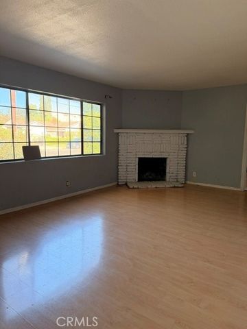 6718 Varna Avenue, Valley Glen, CA 91401