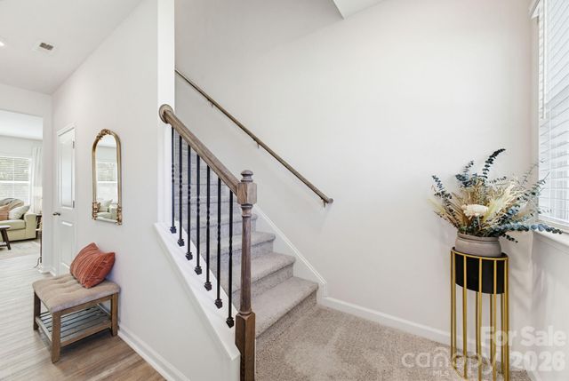 1334 37th Avenue Lane NE, Hickory, NC 28601