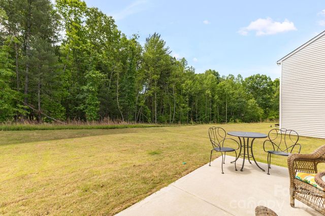 1334 37th Avenue Lane NE, Hickory, NC 28601