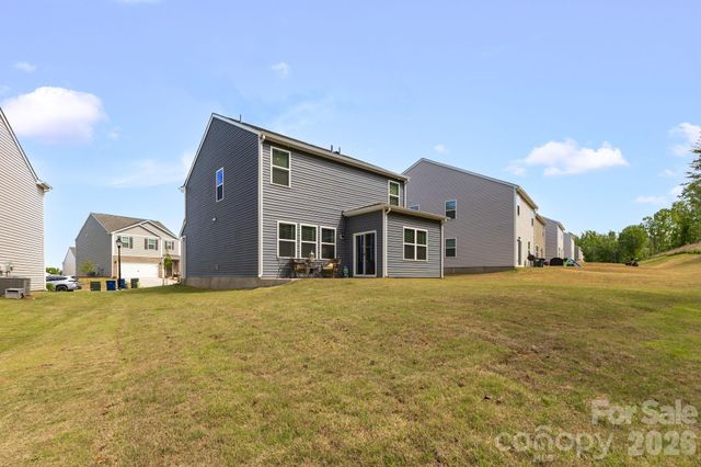 1334 37th Avenue Lane NE, Hickory, NC 28601