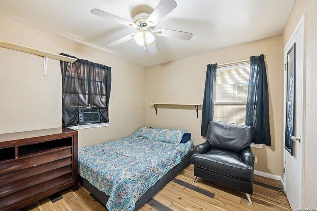 1319 colima, San Antonio, TX 78207