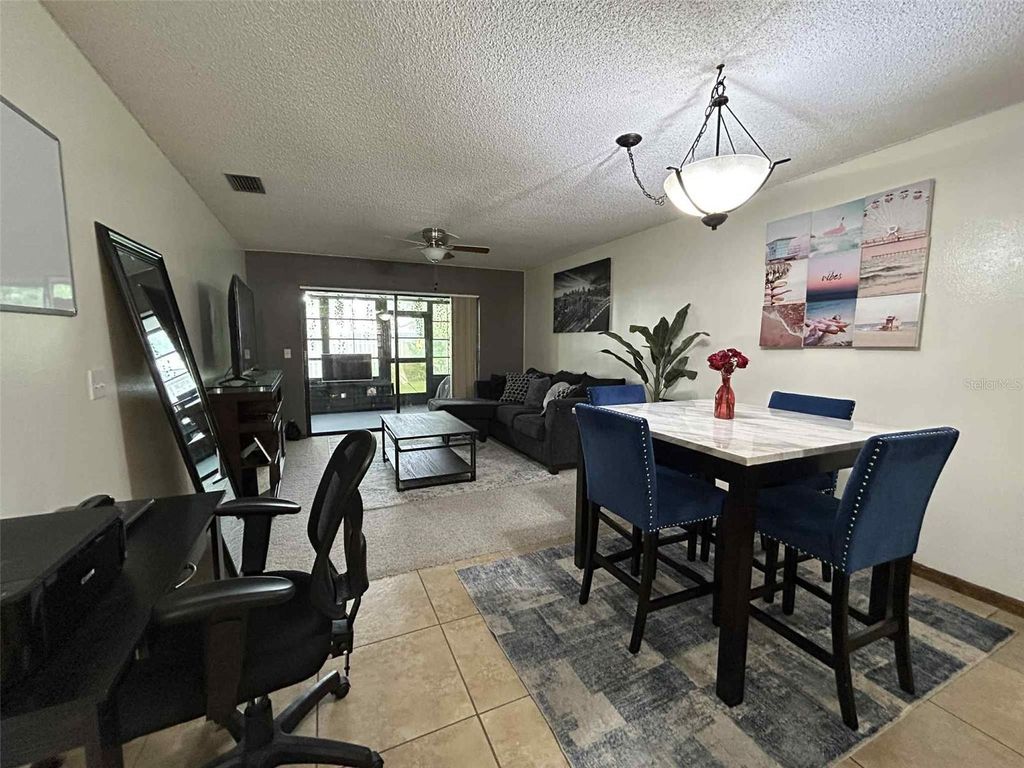 Image 7 of property listing at 3613 BAY COURT, St Cloud, FL 34769