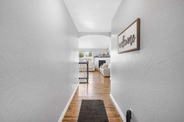 4418 W State Street, Springfield, MO 65802