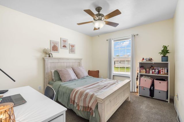 4418 W State Street, Springfield, MO 65802