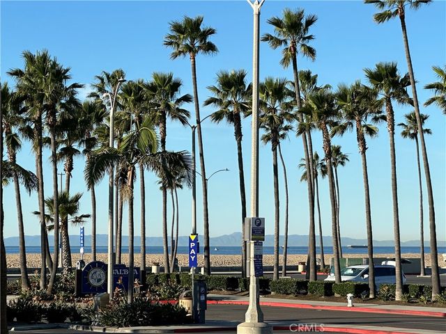 600 E Oceanfront 1D, Newport Beach, CA 92661
