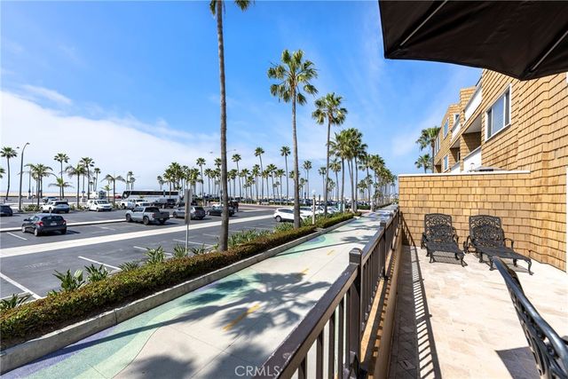 600 E Oceanfront 1D, Newport Beach, CA 92661