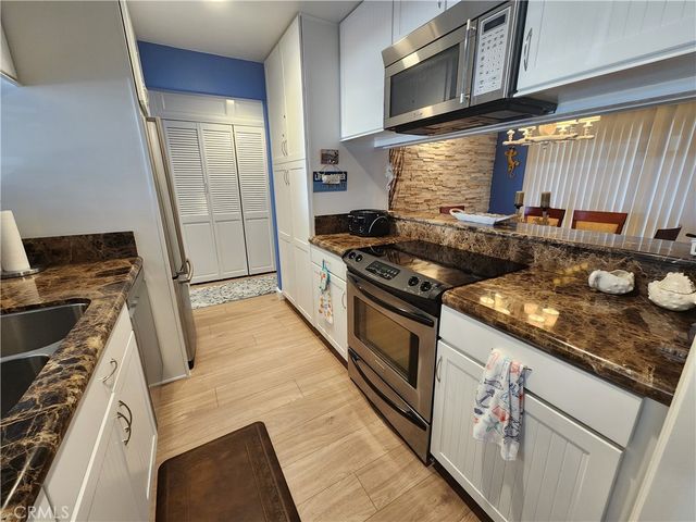 600 E Oceanfront 1D, Newport Beach, CA 92661
