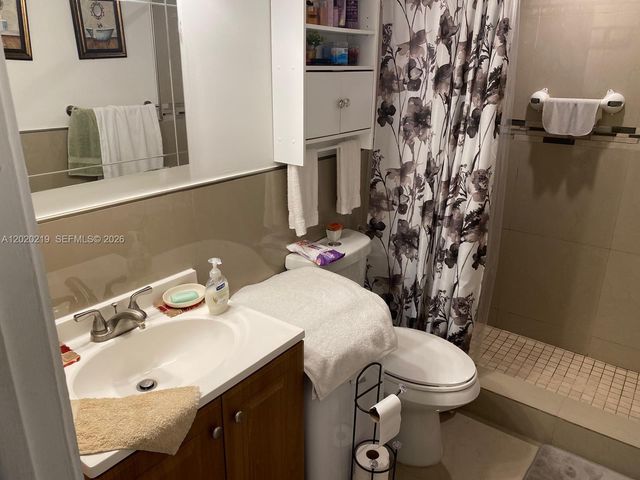 11203 SW 88 ST 108-A, Miami, FL 33176
