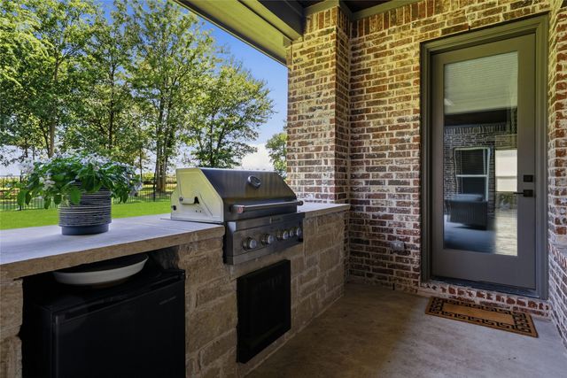 4482 Lake Breeze Drive, Mckinney, TX 75071