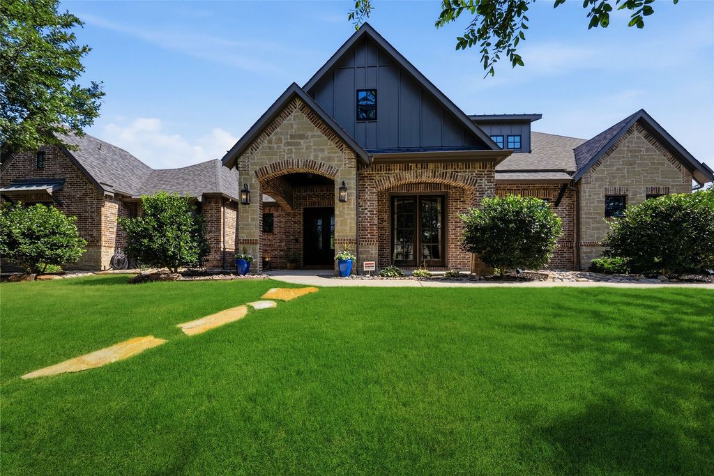 4482 Lake Breeze Drive, Mckinney, TX 75071
