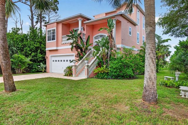 6926 MCCRAY DRIVE, Hudson, FL 34667