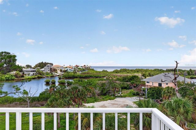 6926 MCCRAY DRIVE, Hudson, FL 34667