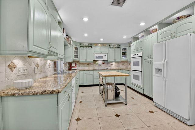 19803 Back 9 Drive, Boca Raton, FL 33498