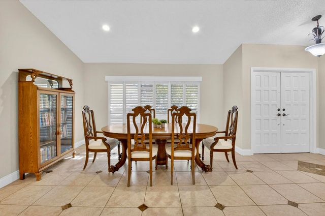 19803 Back 9 Drive, Boca Raton, FL 33498