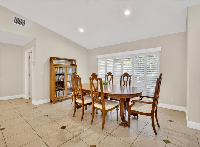 19803 Back 9 Drive, Boca Raton, FL 33498