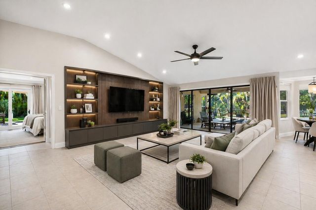 19803 Back 9 Drive, Boca Raton, FL 33498