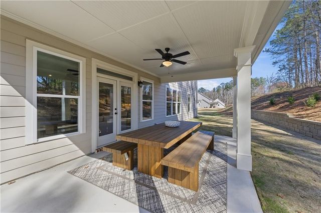 1090 Low Water Crossing NW, Acworth, GA 30101
