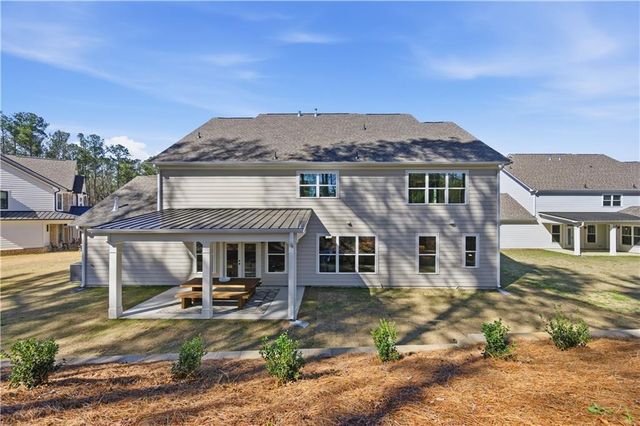 1090 Low Water Crossing NW, Acworth, GA 30101