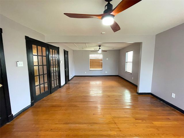 7230 Sims Drive, Houston, TX 77061