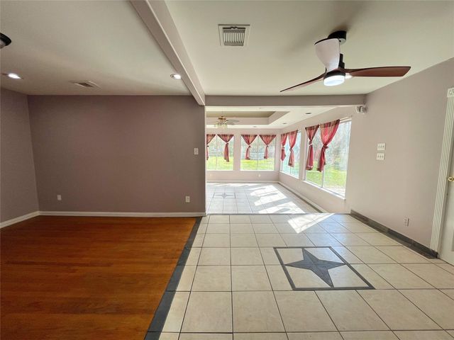 7230 Sims Drive, Houston, TX 77061