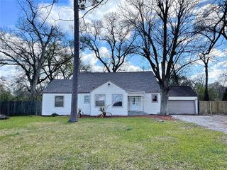 7230 Sims Drive, Houston, TX 77061