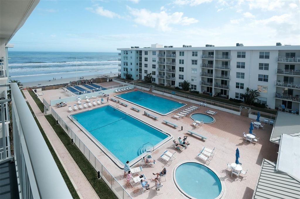Image 3 of property listing at 4151 S ATLANTIC AVENUE 511, New Smyrna Beach, FL 32169
