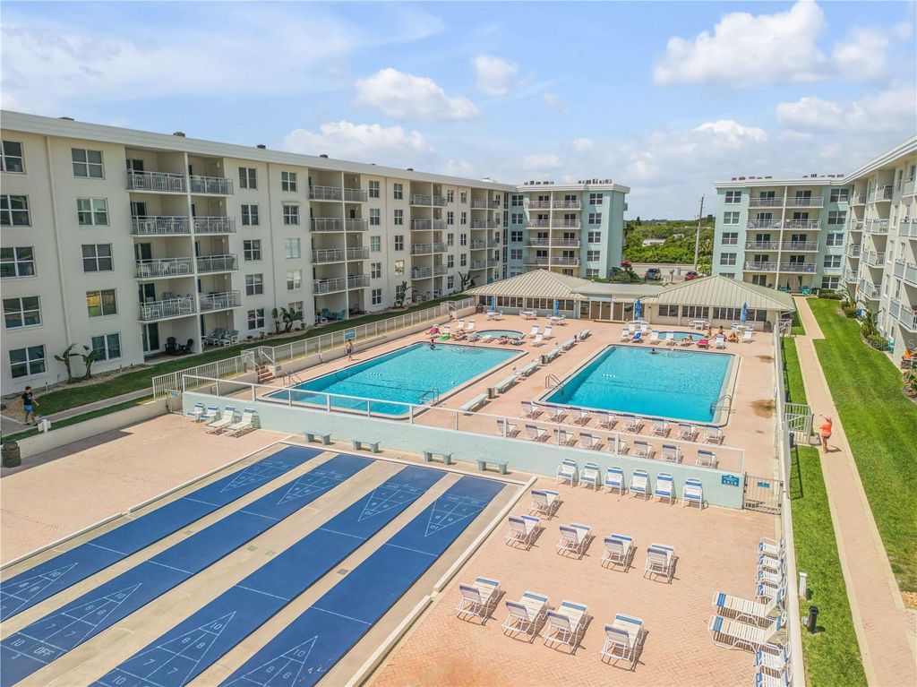 Image 38 of property listing at 4151 S ATLANTIC AVENUE 511, New Smyrna Beach, FL 32169