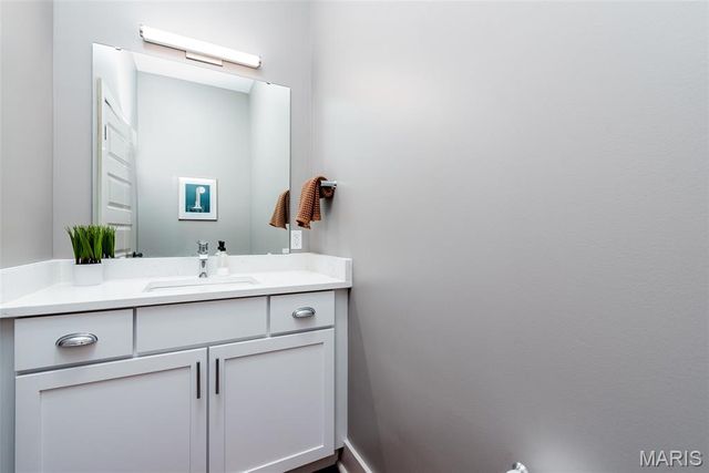 3433 Texas Avenue, St Louis, MO 63118