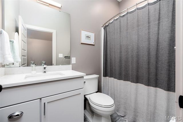 3433 Texas Avenue, St Louis, MO 63118