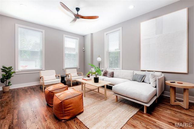 3433 Texas Avenue, St Louis, MO 63118