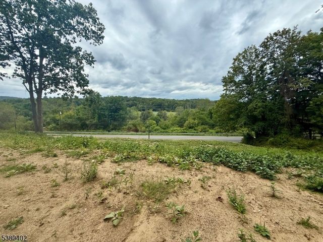 109 Munsonhurst Rd, Franklin Boro, NJ 07416