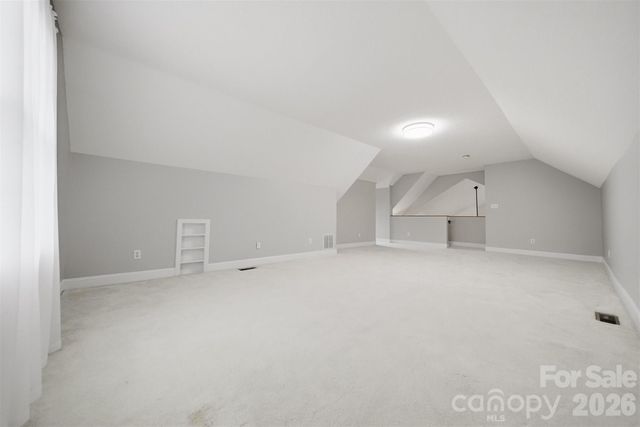 920 Barrington Drive NE, Lenoir, NC 28645