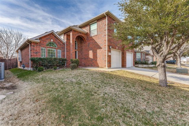 11805 Vienna Apple Road, Fort Worth, TX 76244