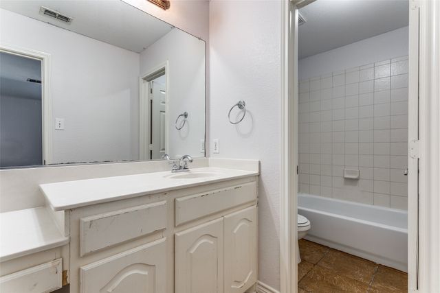 11805 Vienna Apple Road, Fort Worth, TX 76244