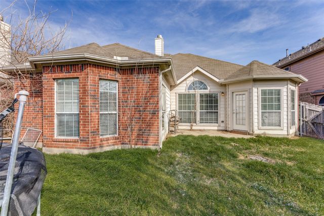 11805 Vienna Apple Road, Fort Worth, TX 76244