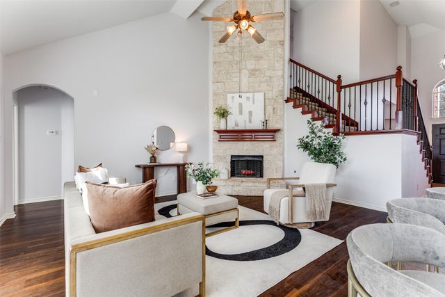 11805 Vienna Apple Road, Fort Worth, TX 76244