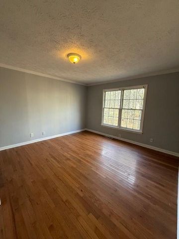 129 Summit Ridge SE Drive, Cartersville, GA 30120