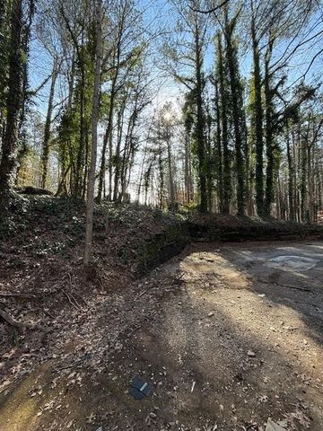 129 Summit Ridge SE Drive, Cartersville, GA 30120