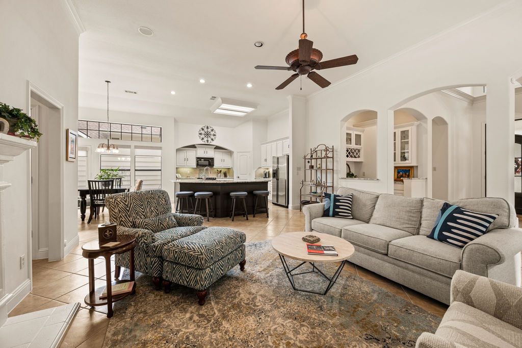 5813 Arbor Road, North Richland Hills, TX 76180 — photo 2