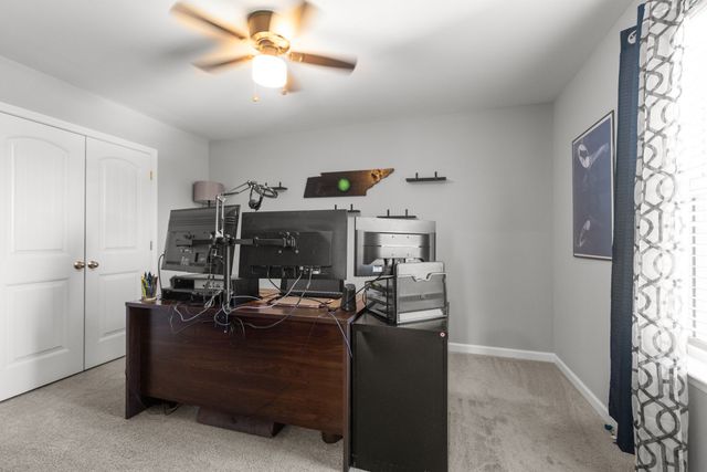 6560 Desmond Ave, Murfreesboro, TN 37128