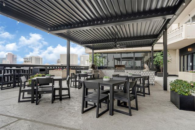 2016 Main Street 1707, Houston, TX 77002