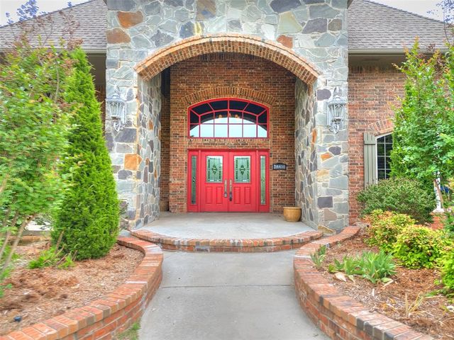 14400 S Blackwelder Avenue, Oklahoma City, OK 73170