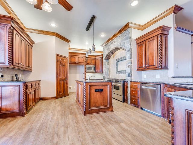 14400 S Blackwelder Avenue, Oklahoma City, OK 73170