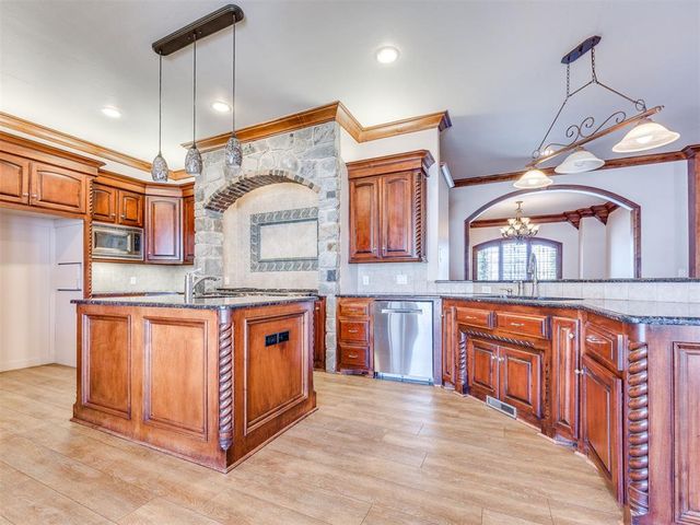14400 S Blackwelder Avenue, Oklahoma City, OK 73170