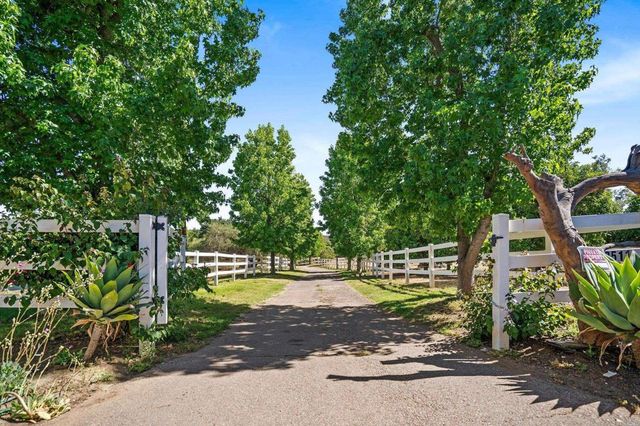 13511 Hilldale Road, Valley Center, CA 92082