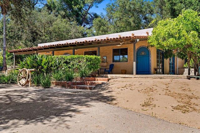 13511 Hilldale Road, Valley Center, CA 92082