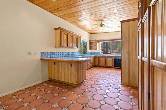 13511 Hilldale Road, Valley Center, CA 92082