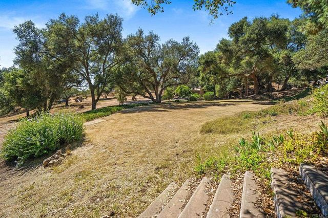 13511 Hilldale Road, Valley Center, CA 92082