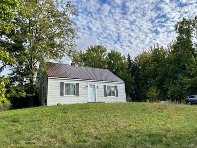 2243 EDINBORO Road, Erie, PA 16509